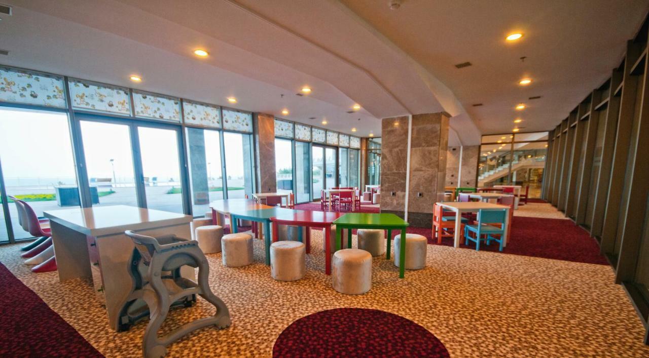 Hotel Khazri à Shafran Extérieur photo